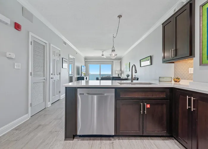 Holiday home Crystal Shores Unit 1405 *